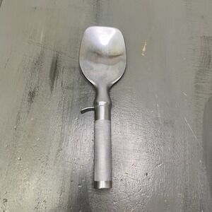 Myers DeLux Dishing Spoon Ice Cream Scoop Disher Vintage Rare